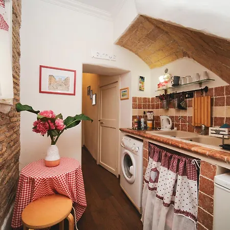 Pettinari By Buddyrent * Roma