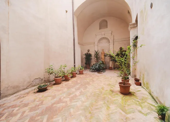 Pettinari By Buddyrent *