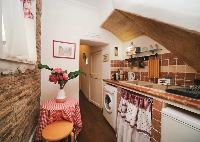 Pettinari By Buddyrent * Roma